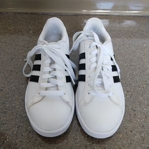 Adidas Neo cloudfoam size 6